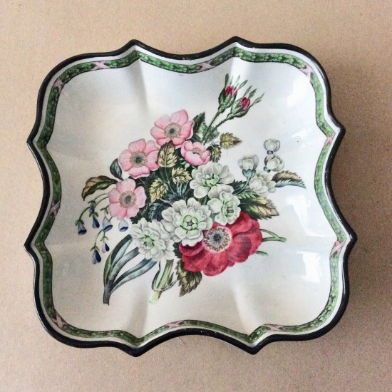 Antique pearlware breakast dish possibly Wedgwood