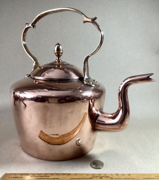 Antique Georgian copper kettle c1820. C scroll handle, acorn finial 