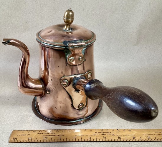 Antique Georgian heavy gauge copper coffee pot with side handle.