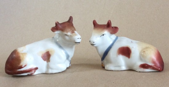 Pair Victorian staffs. cows.