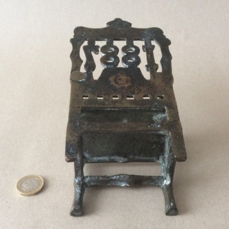 Detail: Rare Antique commemorative Victoria 1887 golden jubilee cast bronze throne/chair.