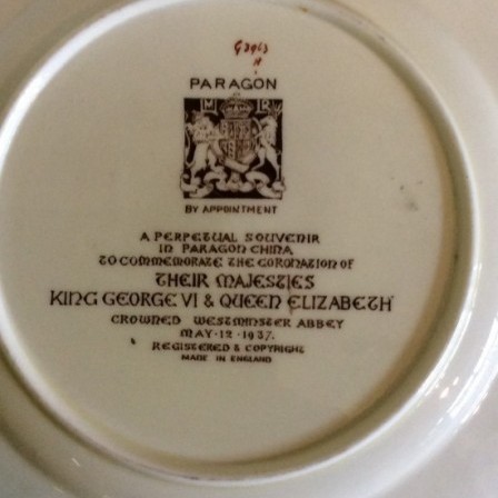 Detail: Paragon George VI 1937 commemorative coronation plate
